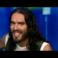 Russel Brand Stages a Walkout at Golden Bridge Yoga /// Highly Respected Kundalini Teacher Quits!
